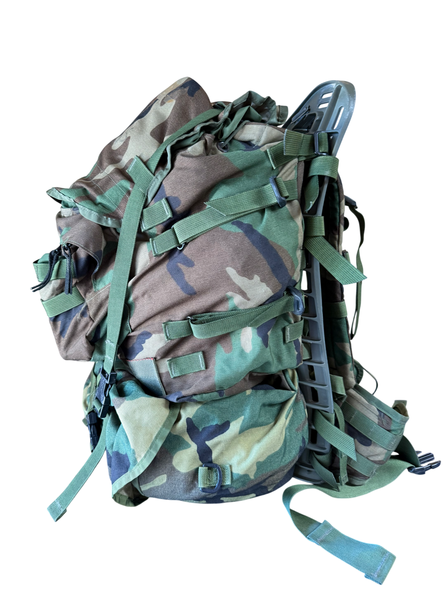 USGI MOLLE II Large Rucksack – M81 Woodland with Gray Frame